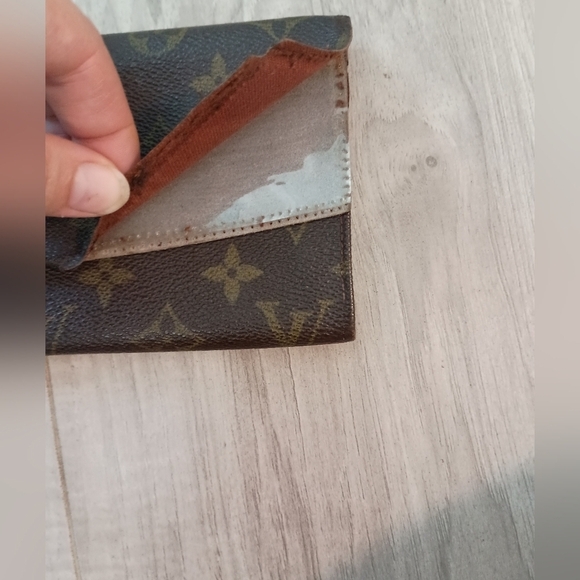 Authentic Louis Vuitton Long Wallet Monogram Vintage - Picture 2 of 13
